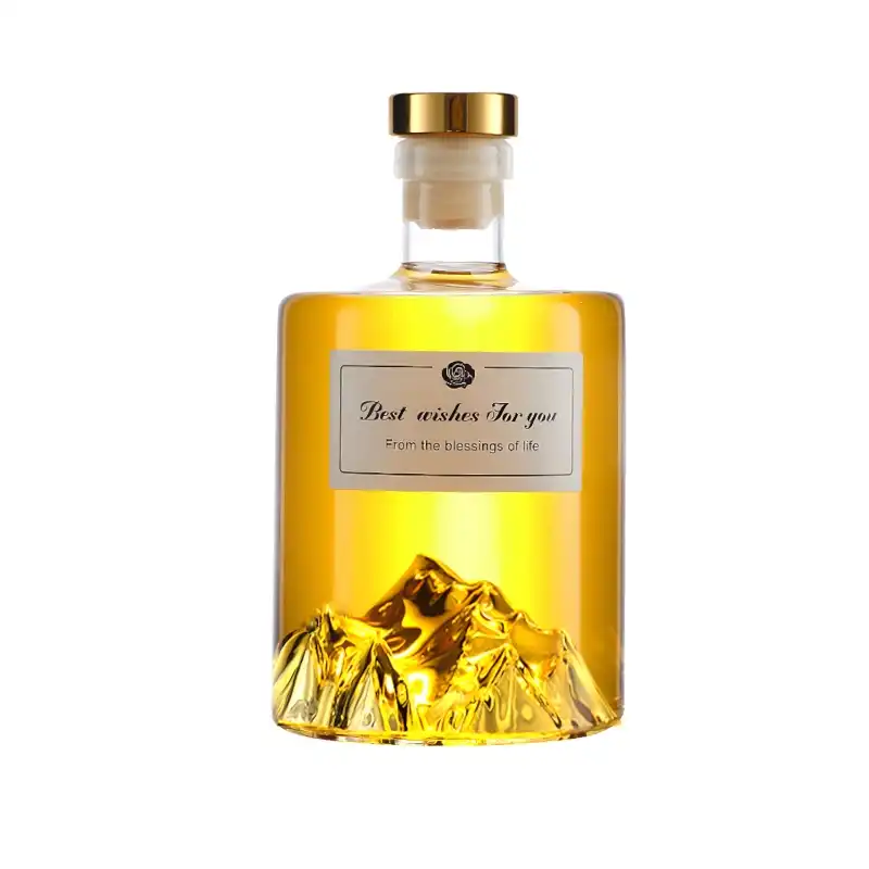 Glass Quality Matters: Selecting the Best Whiskey Bottle